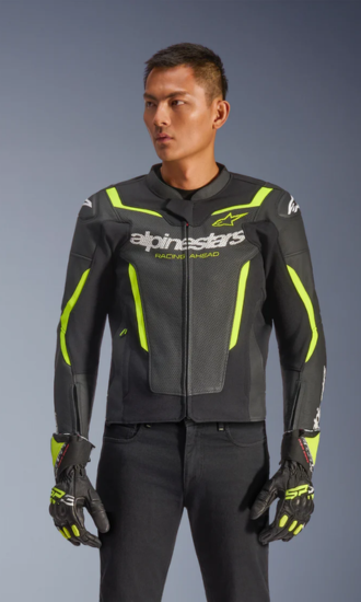 motorcycle-racing-suits