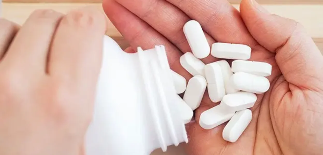 Magnesium Glycinate pills