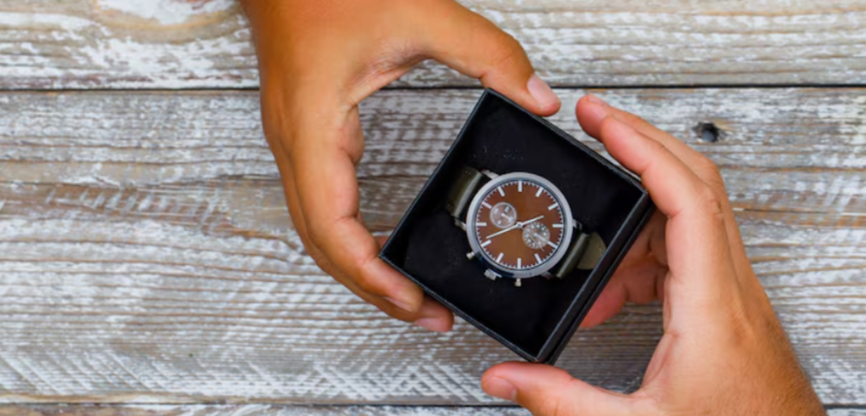Vintage Radar Review: Best Place to Buy Authentic Retro Watches Online?